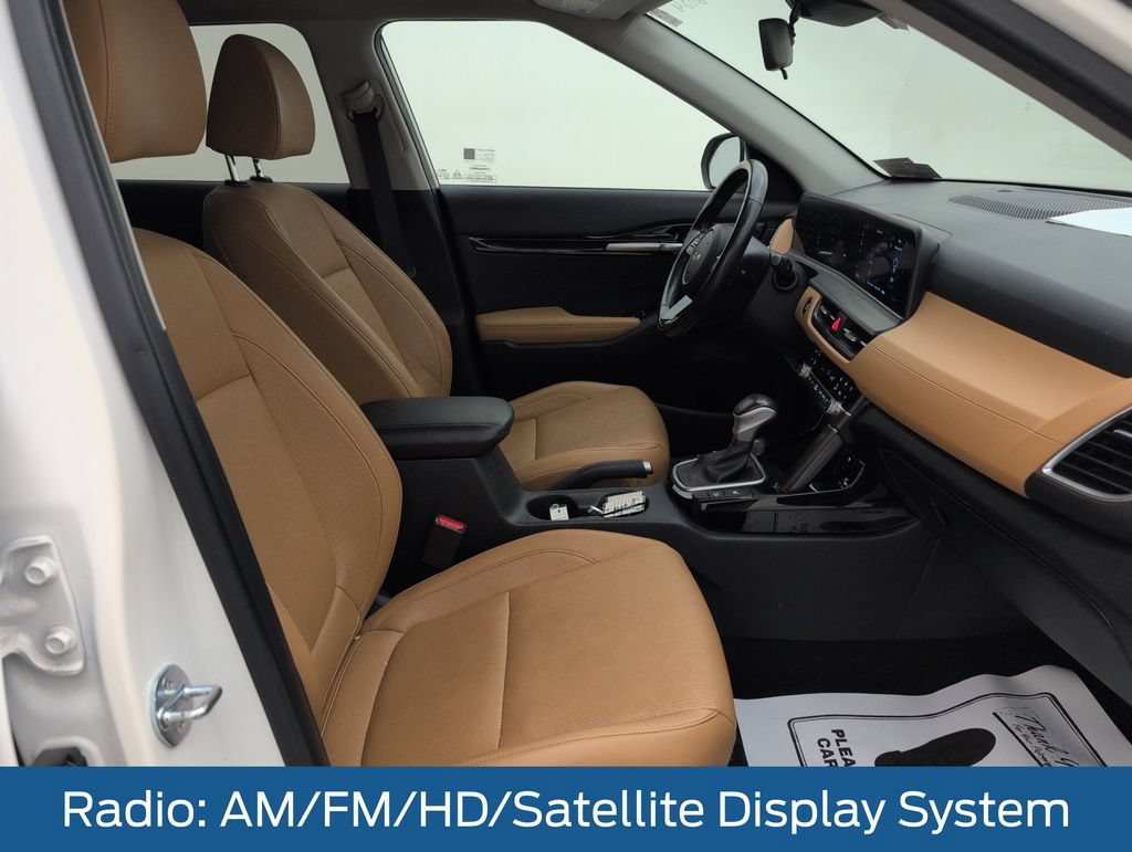 Used 2024 Kia Seltos EX FWD image 15