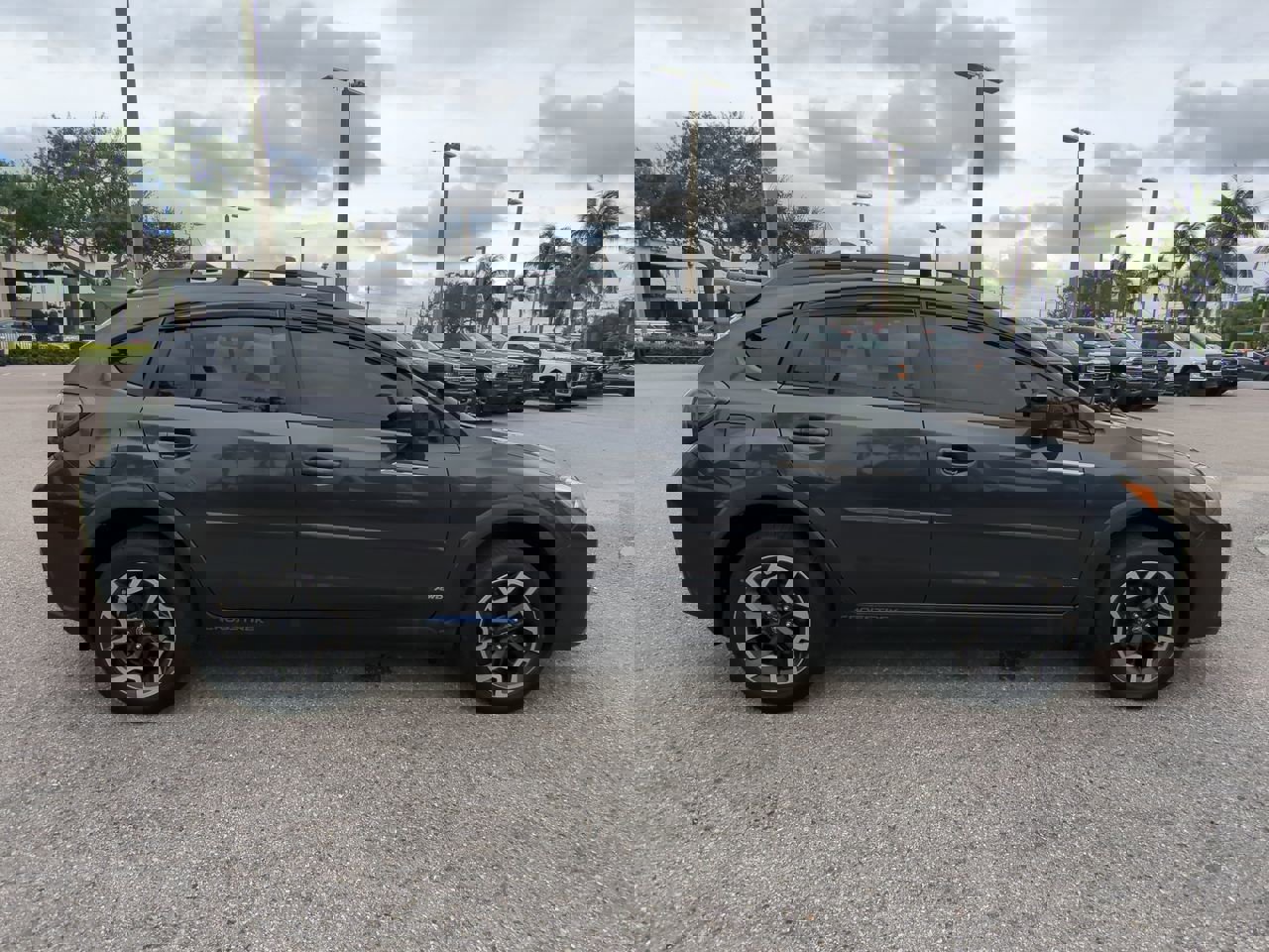 Used 2016 Subaru Crosstrek 2.0i Premium image 4