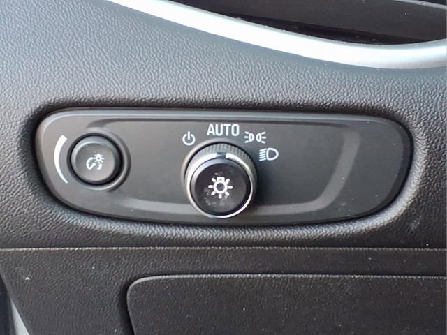 Used 2023 Chevrolet Malibu RS w/ Driver Confidence Package image 14