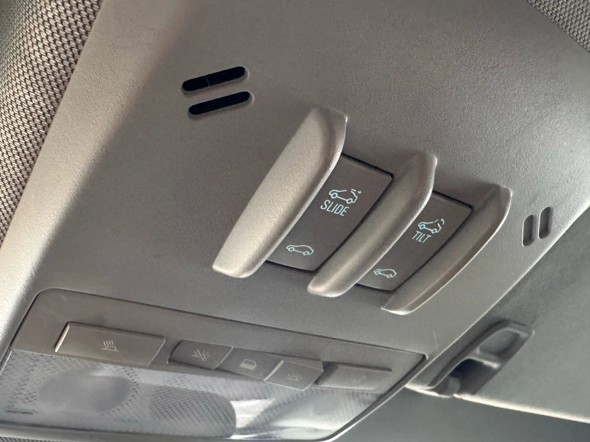 Used 2016 Buick Encore Premium w/ Experience Buick Package image 34