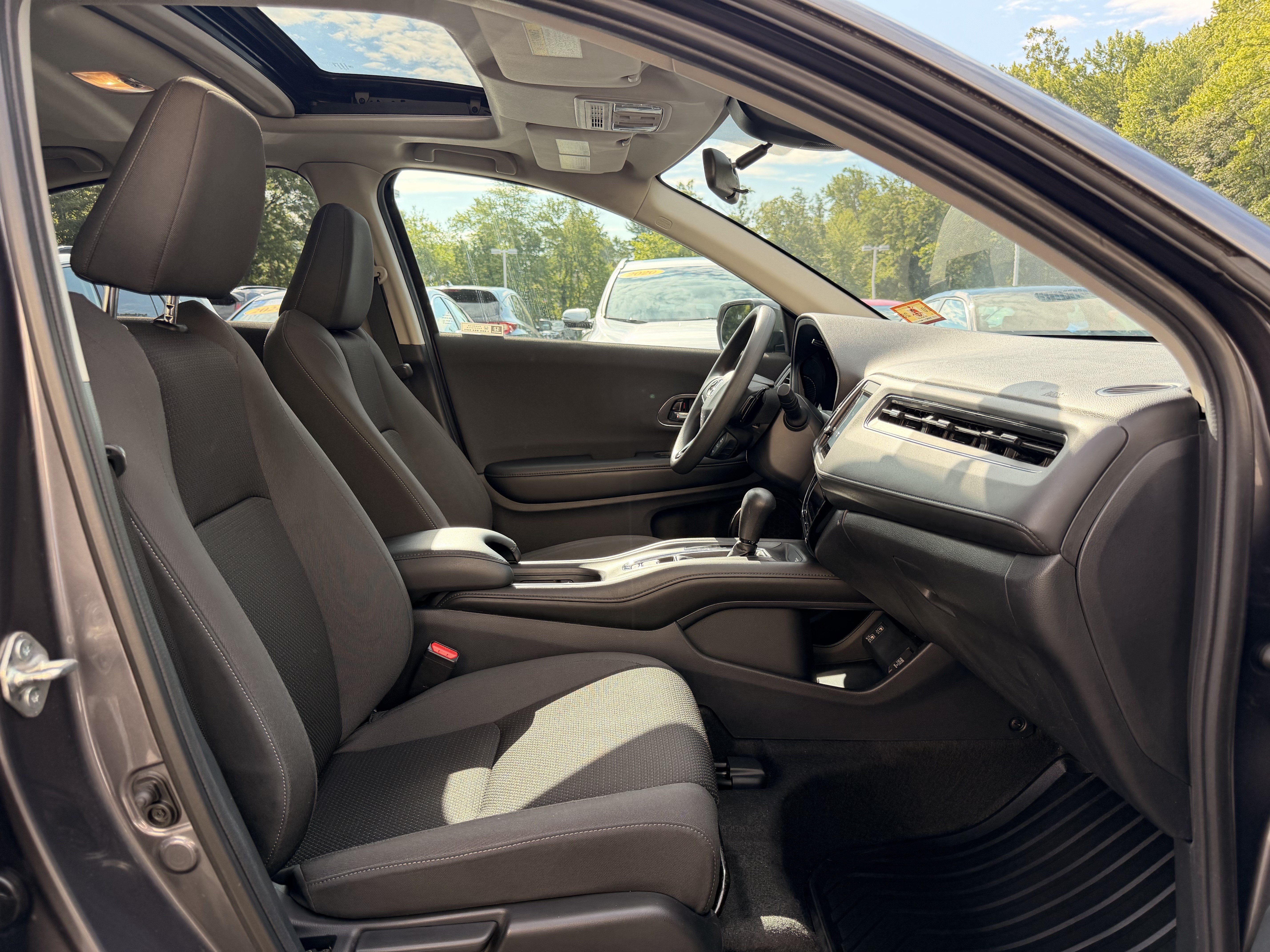 Certified 2021 Honda HR-V EX image 15