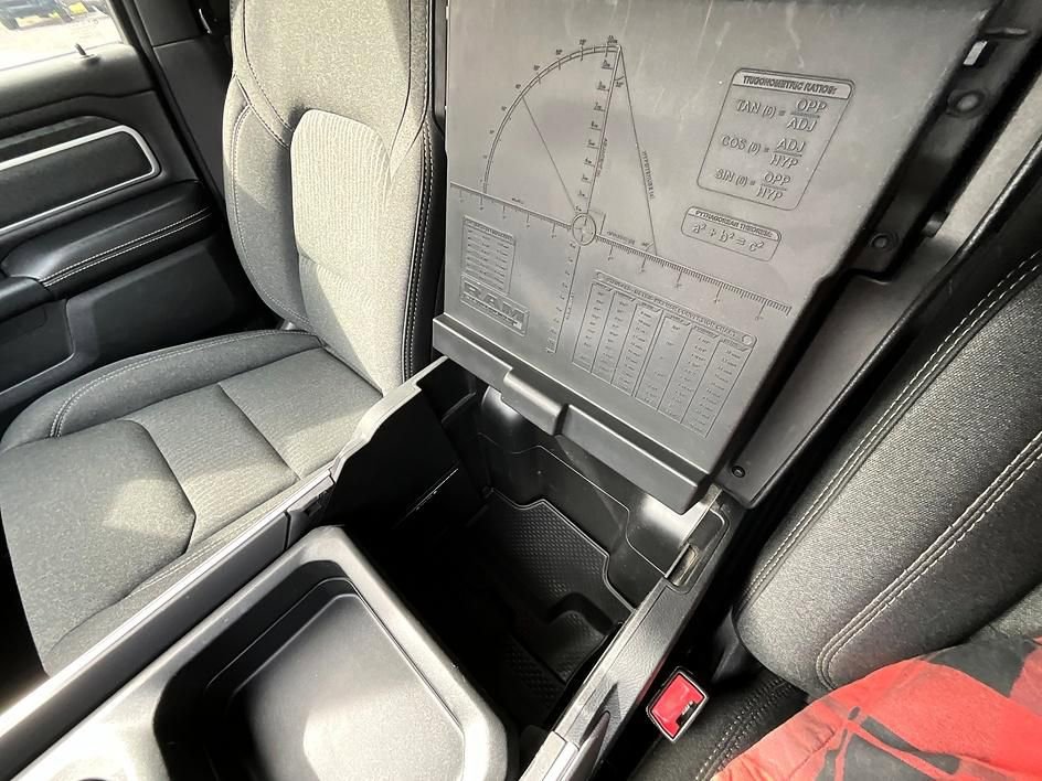 Used 2020 RAM 1500 Big Horn image 30