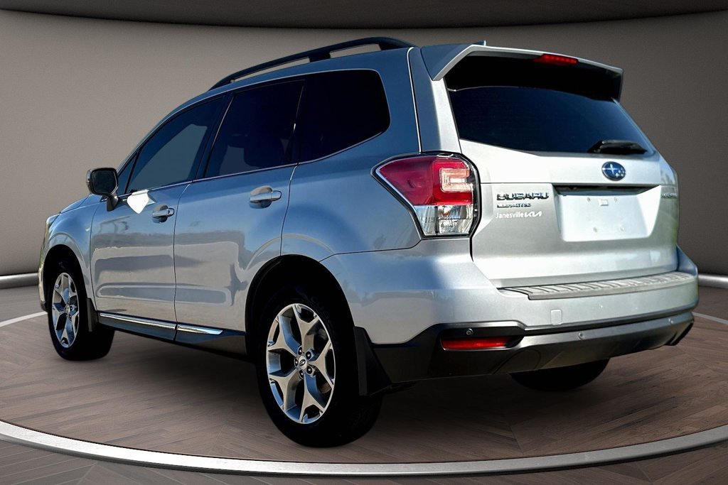 Used 2018 Subaru Forester 2.5i Touring AWD/4WD image 5