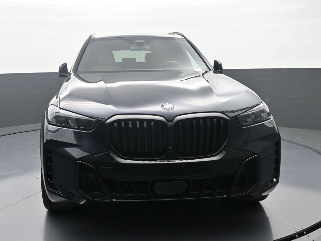 New 2026 BMW X5 xDrive40i w/ M Sport Package AWD/4WD image 2