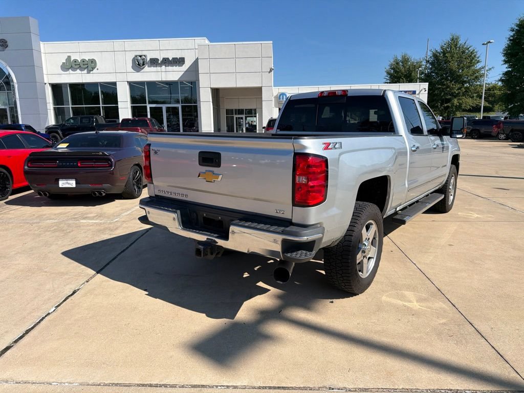 Used 2018 Chevrolet Silverado 2500 LTZ w/ Duramax Plus Package AWD/4WD image 15