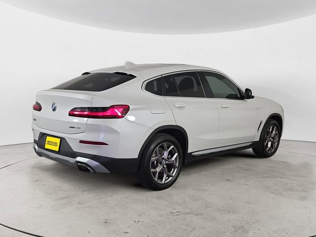 Used 2022 BMW X4 xDrive30i w/ Premium Package AWD/4WD image 5