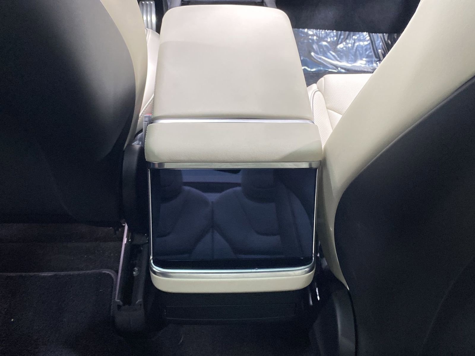 Used 2022 Tesla Model X Plaid AWD/4WD image 21
