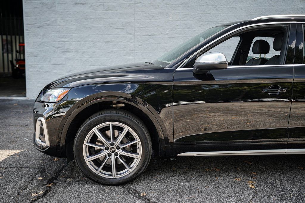 Used 2023 Audi SQ5 Premium w/ Convenience Package image 10