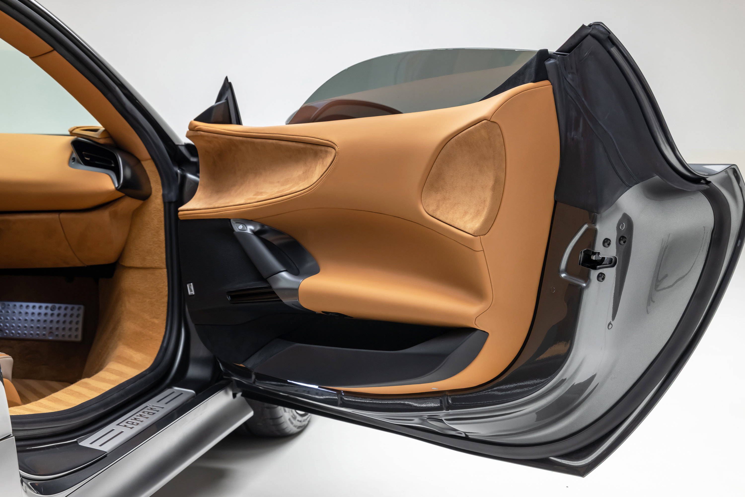 Certified 2023 Ferrari SF90 Stradale image 38