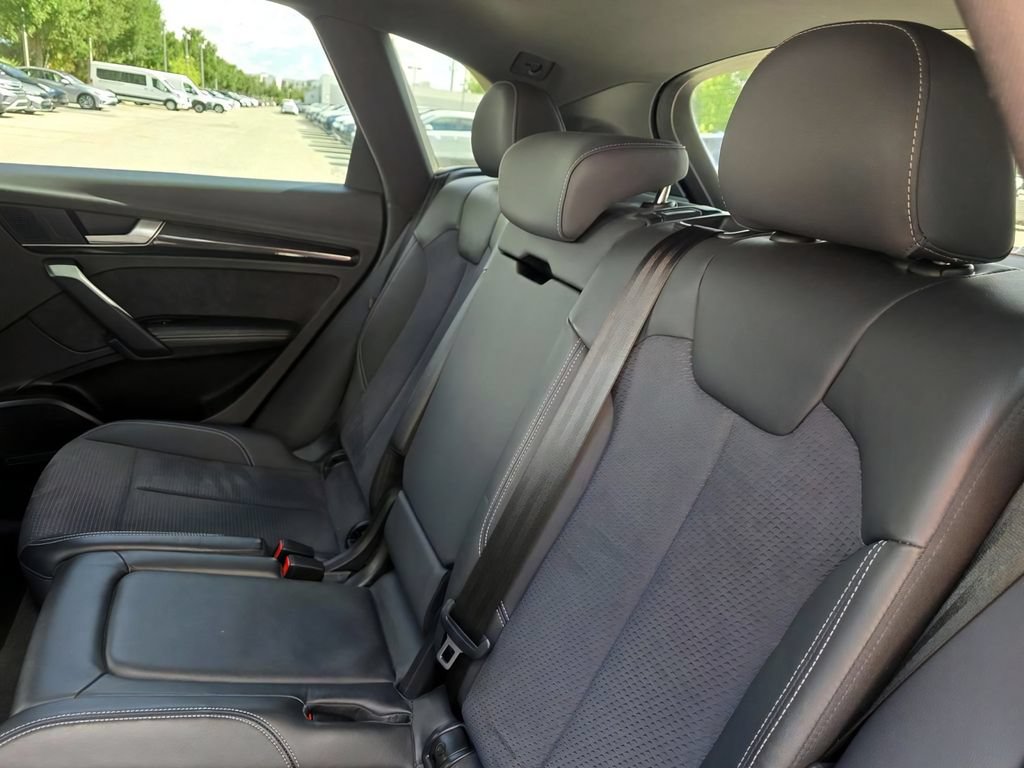 Used 2022 Audi SQ5 Prestige w/ Prestige Package AWD/4WD image 15
