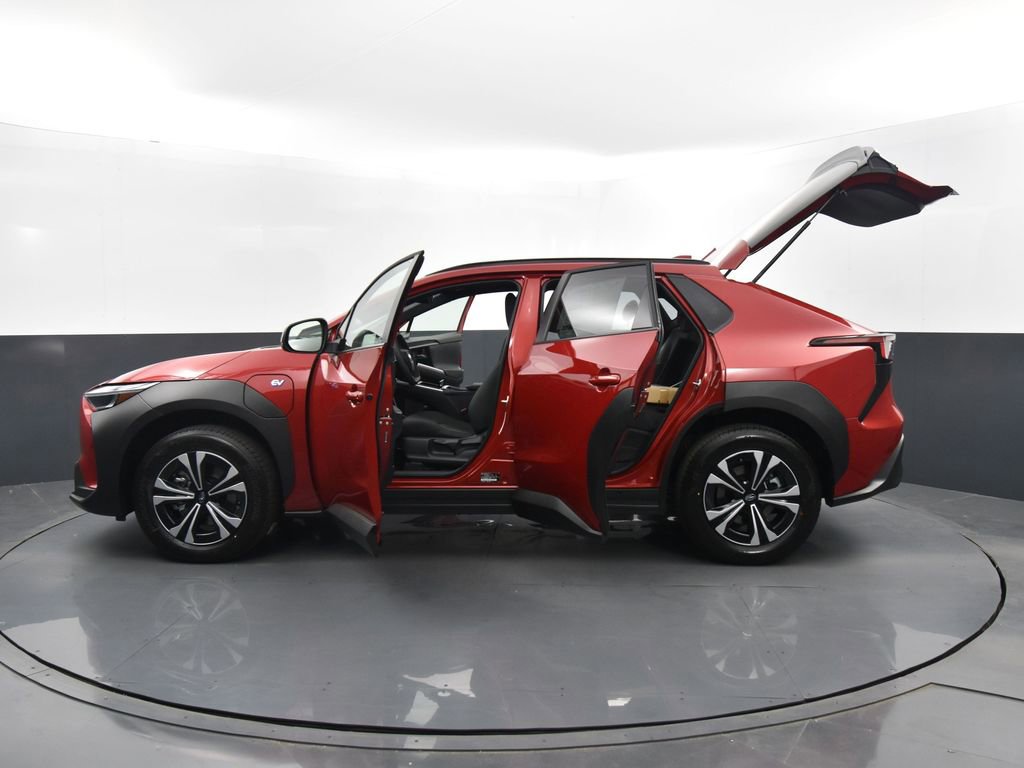 Certified 2025 Subaru Solterra Premium image 36