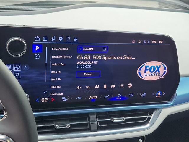 Certified 2025 Chevrolet Equinox EV LT FWD image 29