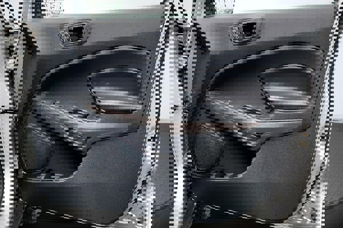 Used 2019 Ford EcoSport SES image 24