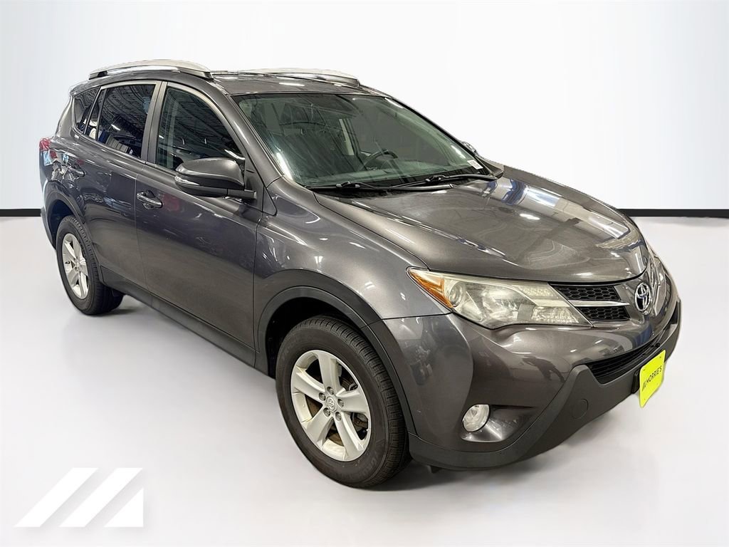Used 2013 Toyota RAV4 XLE AWD/4WD image 3