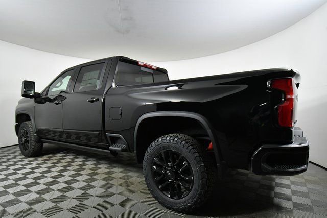 New 2026 Chevrolet Silverado 2500 High Country w/ Midnight Edition image 14