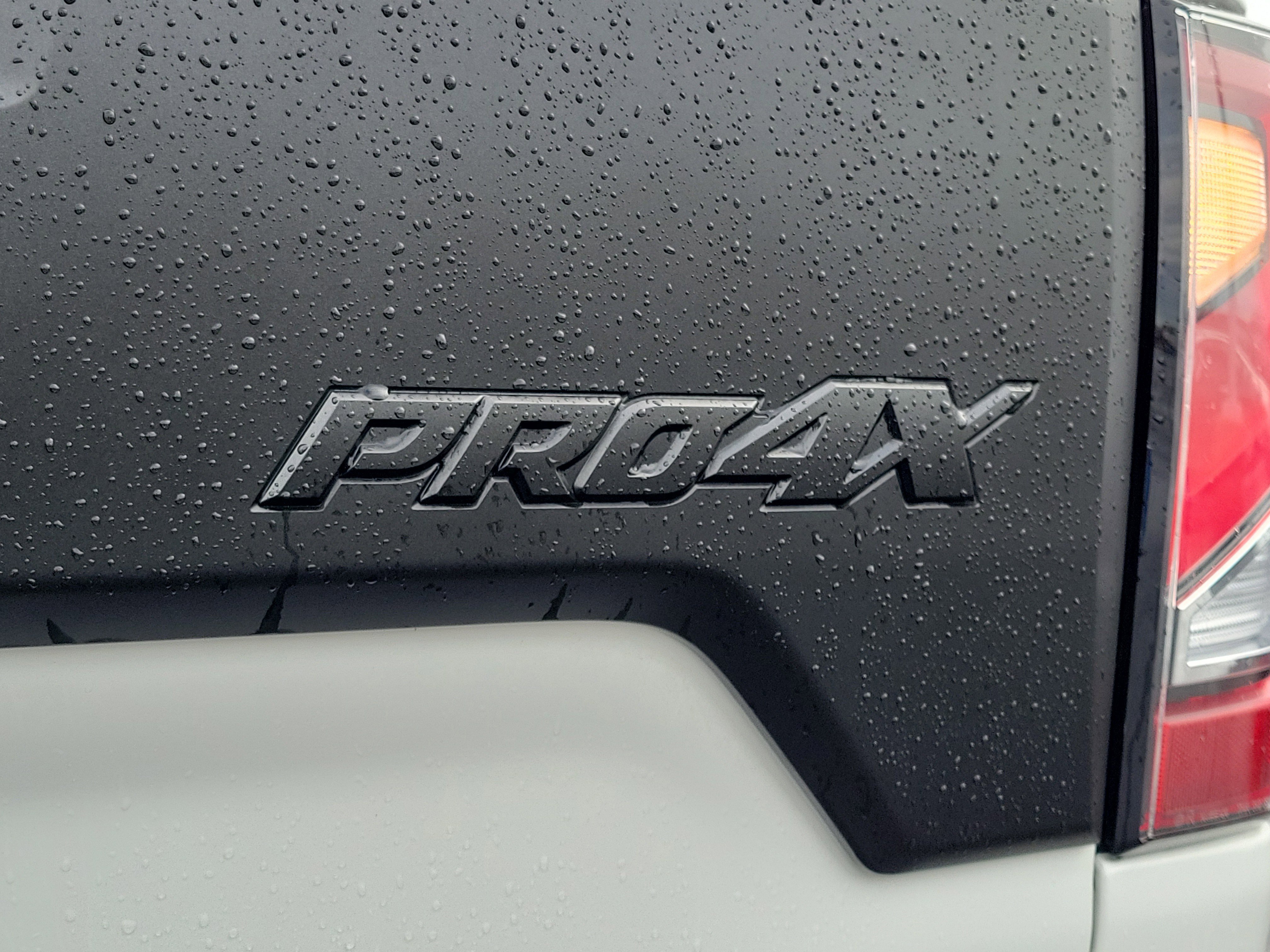 Used 2024 Nissan Titan PRO-4X w/ Off Road Protection Package image 7