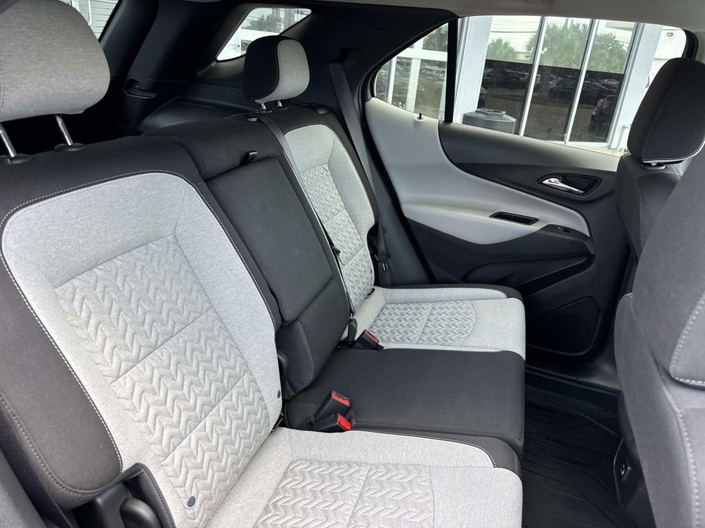 Used 2024 Chevrolet Equinox LS w/ LS Convenience Package FWD image 10