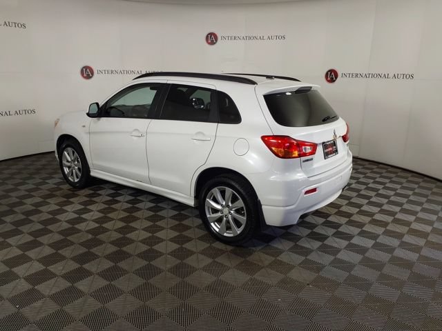 Used 2012 Mitsubishi Outlander Sport SE AWD/4WD image 3