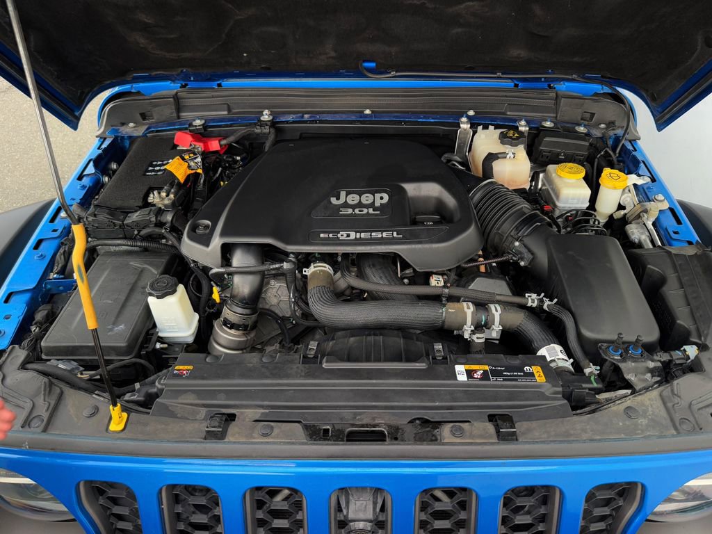 Used 2021 Jeep Wrangler Unlimited Rubicon AWD/4WD image 21