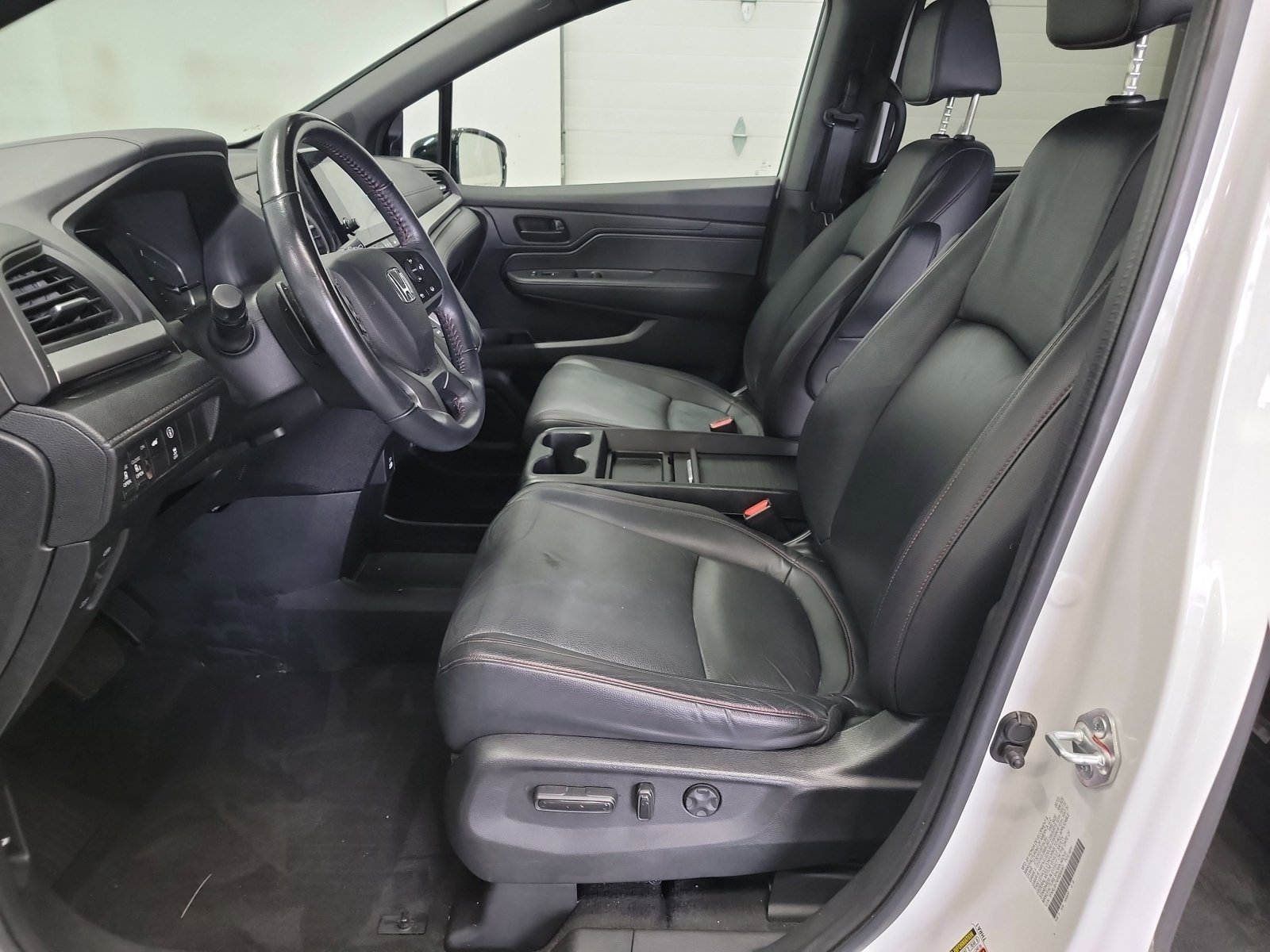 Certified 2023 Honda Odyssey Sport image 12