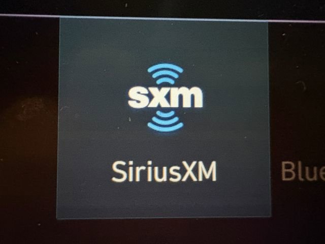 Used 2023 Hyundai Santa Cruz SEL Premium w/ Cargo Package image 12