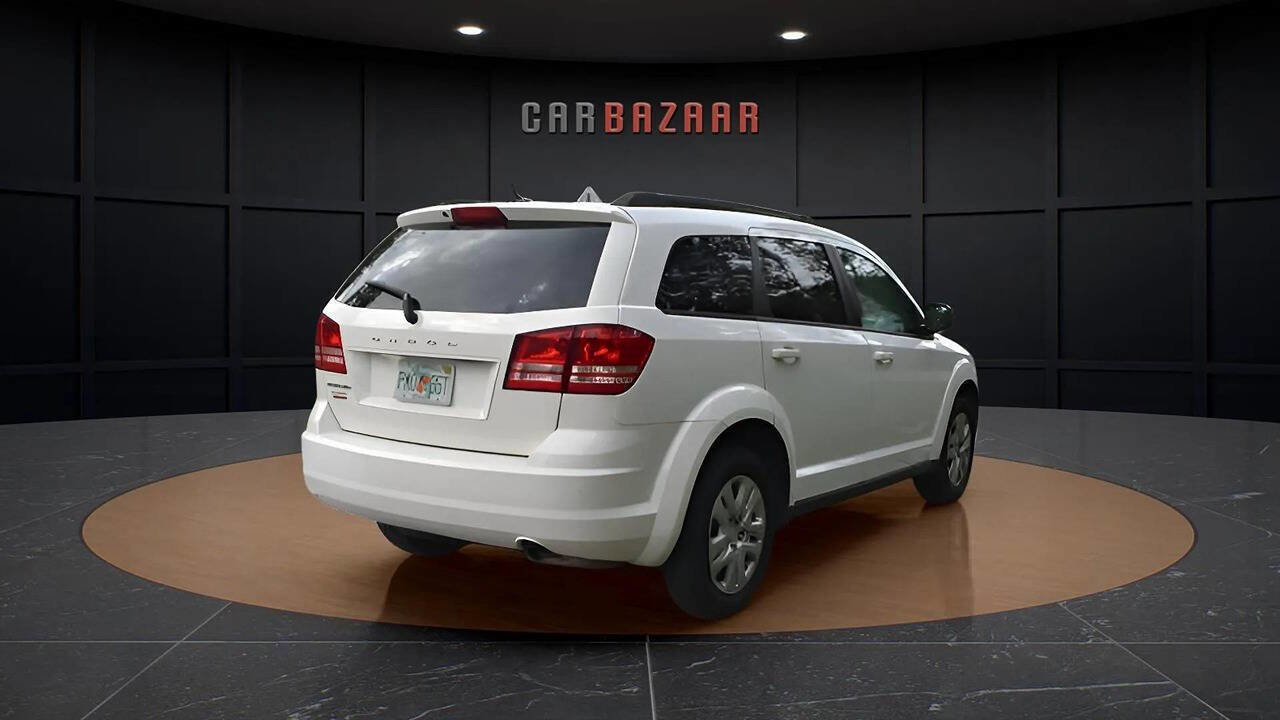 Used 2018 Dodge Journey SE image 7