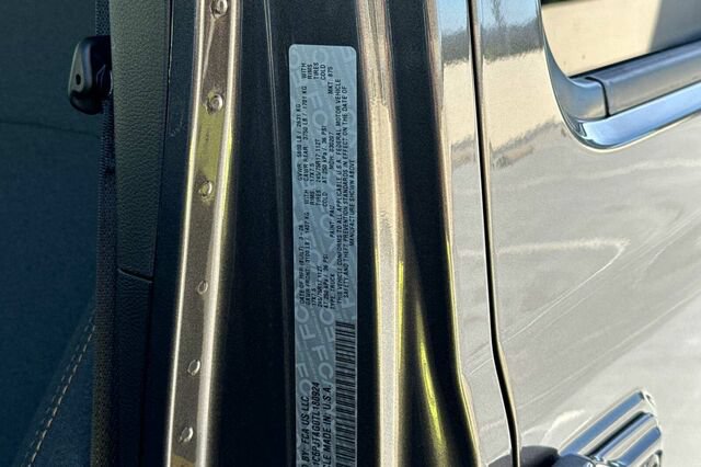 New 2026 Jeep Gladiator Sport AWD/4WD image 23
