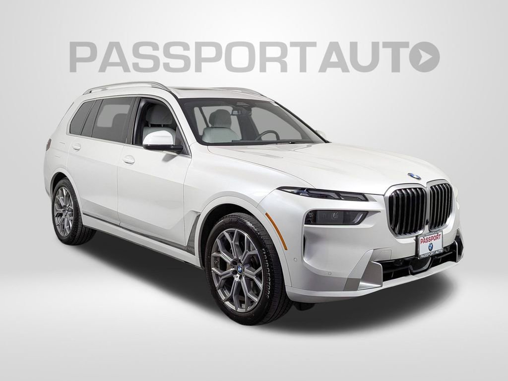 Certified 2023 BMW X7 xDrive40i image 9
