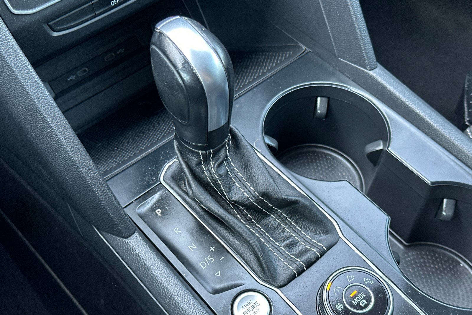 Used 2021 Volkswagen Atlas SE image 22