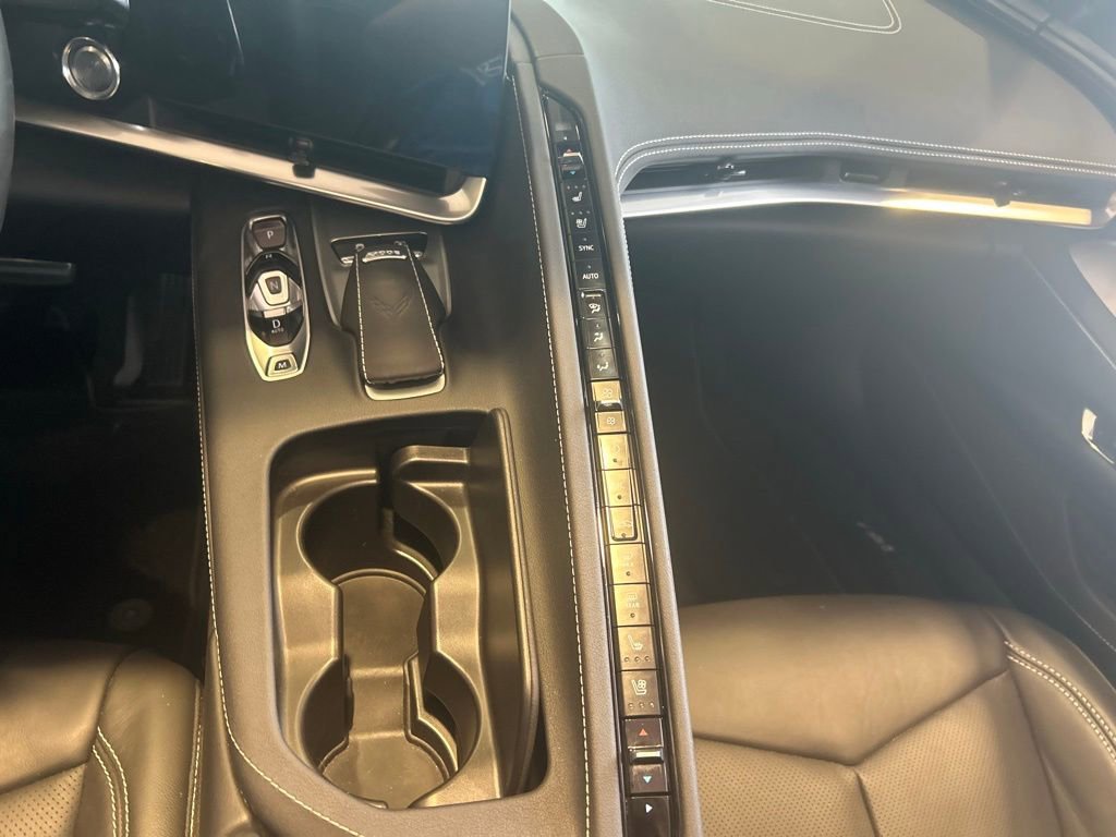 Used 2024 Chevrolet Corvette Stingray Preferred Cpe w/ Z51 Performance Package image 41