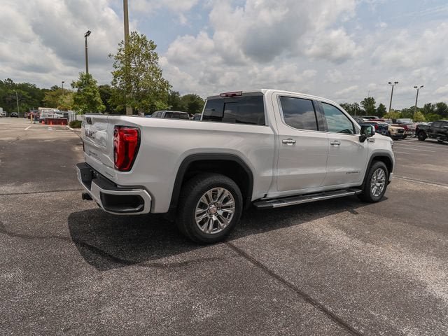Used 2023 GMC Sierra 1500 Denali w/ Technology Package AWD/4WD image 10