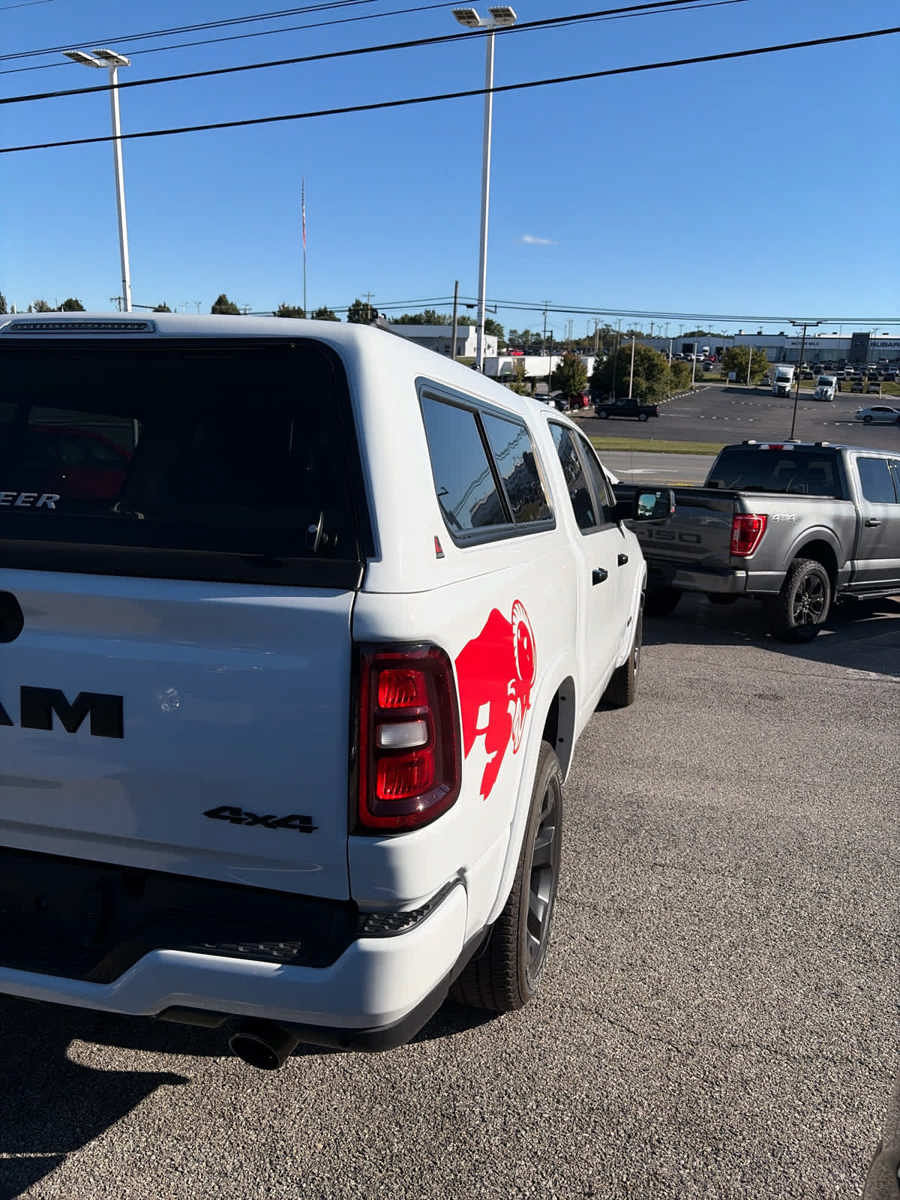 Used 2025 RAM 1500 Big Horn AWD/4WD image 17