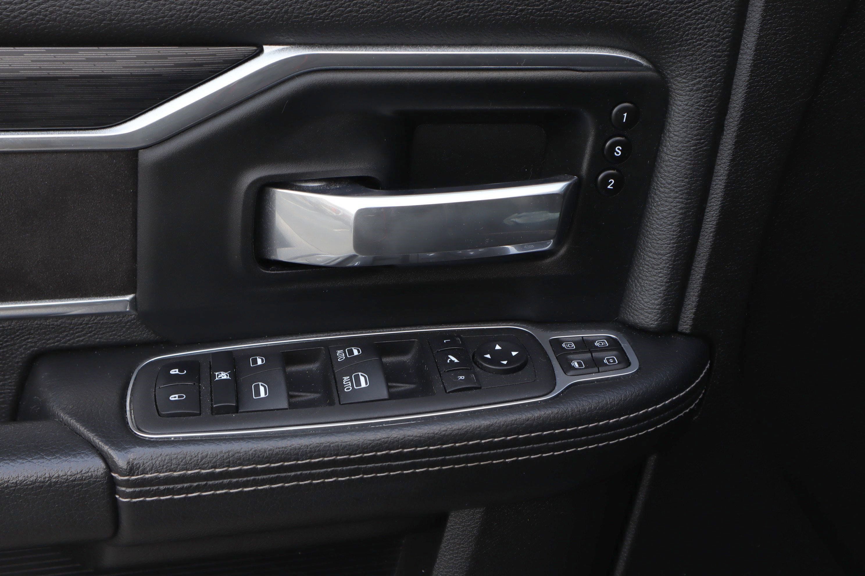 Used 2024 RAM 2500 Laramie w/ Night Edition image 21