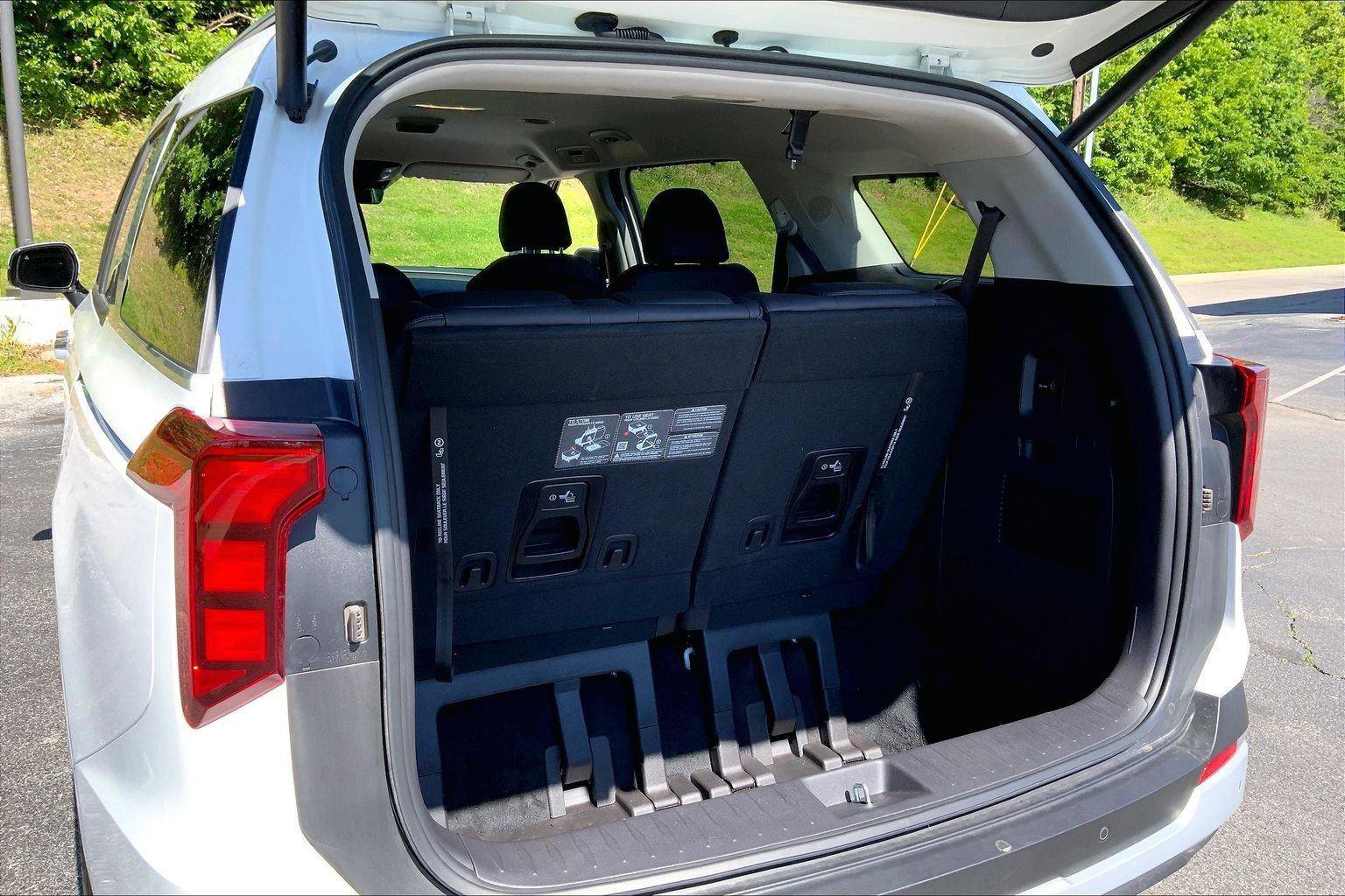 Used 2026 Kia Carnival EX FWD image 26