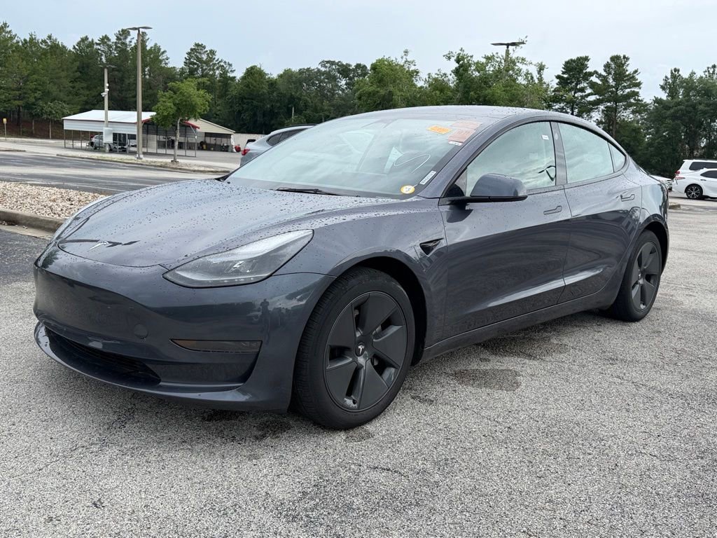 Used 2023 Tesla Model 3 Standard Range RWD image 3