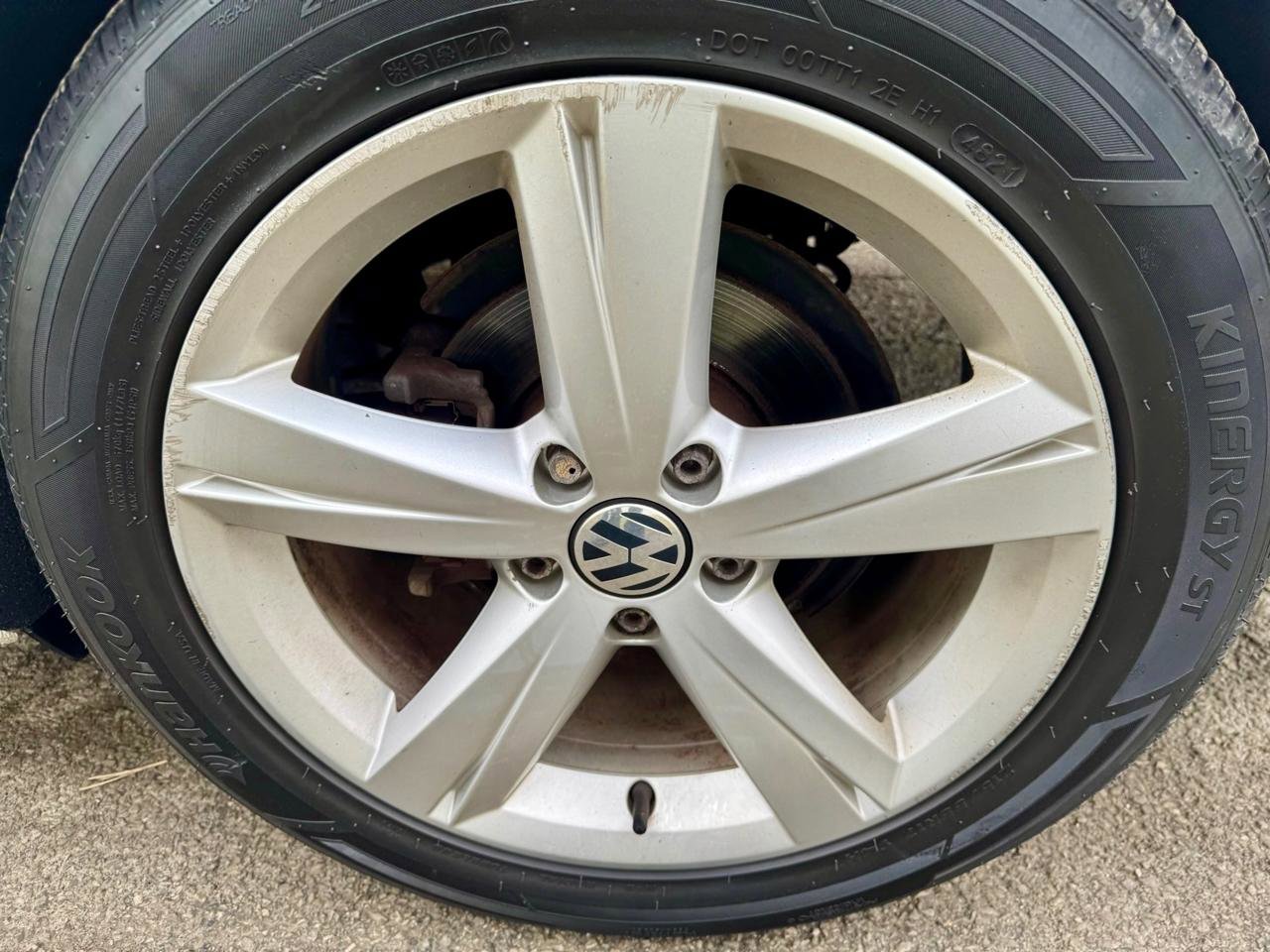 Used 2014 Volkswagen Passat 2.5 SE FWD image 40