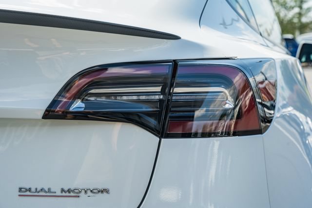 Used 2022 Tesla Model 3 Performance AWD/4WD image 7