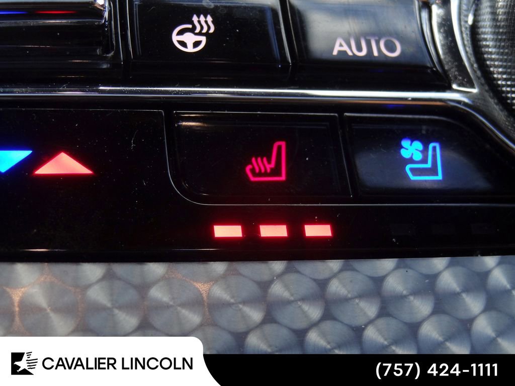 Used 2024 Lincoln Aviator Black Label w/ Dynamic Handling Package image 41