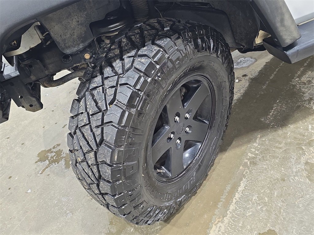 Used 2017 Jeep Wrangler Unlimited Sport w/ Quick Order Package 24S image 32