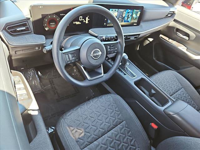 Used 2026 Nissan Kicks SV FWD image 10