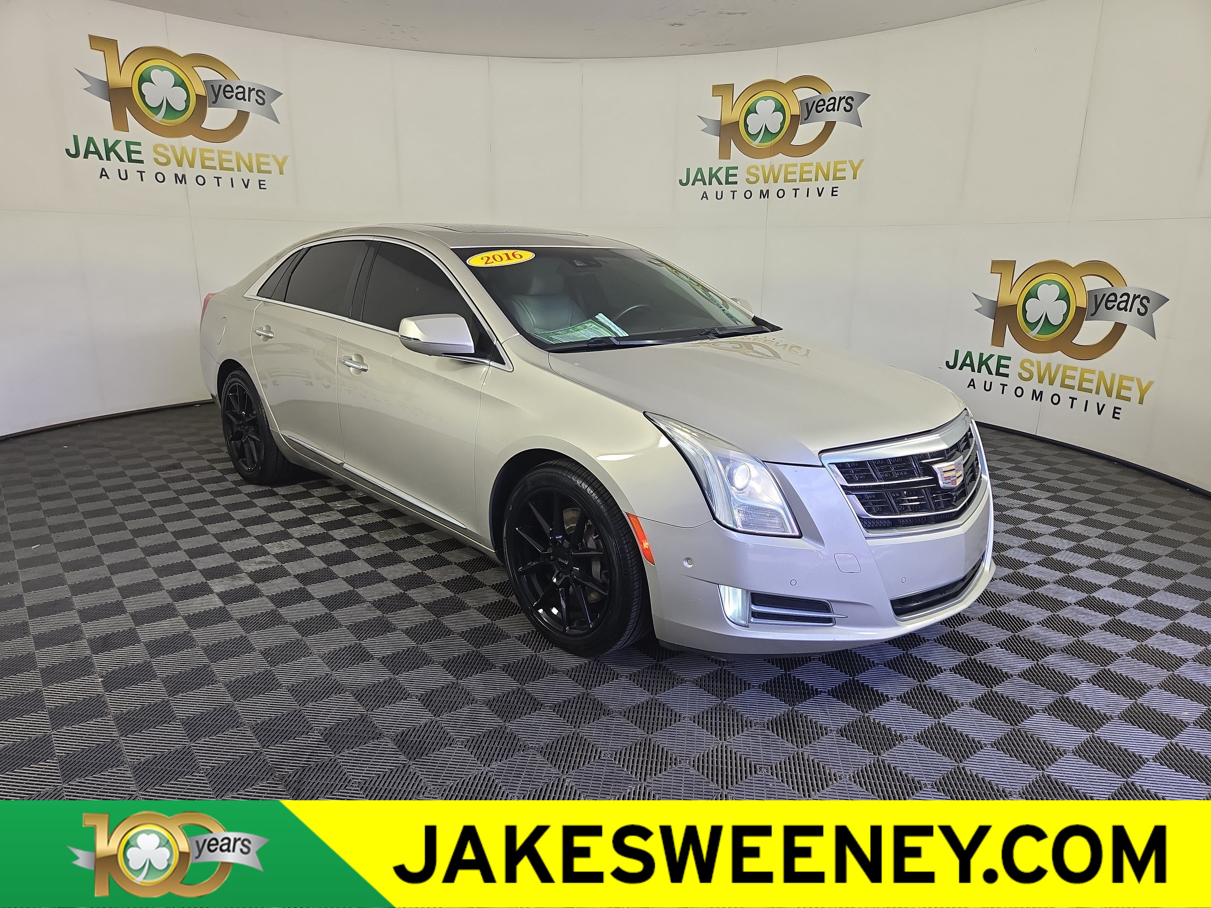 Used 2016 Cadillac XTS Luxury w/ Driver Awareness Package FWD image 1