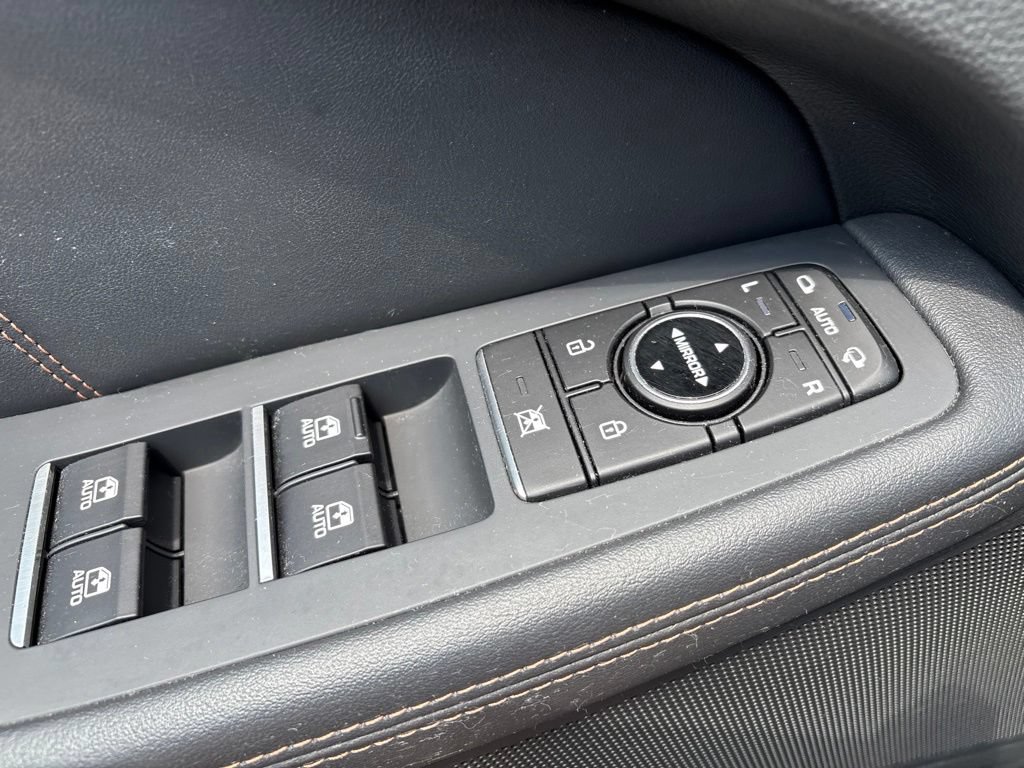 Used 2018 Genesis G80 3.3T Sport AWD/4WD image 13