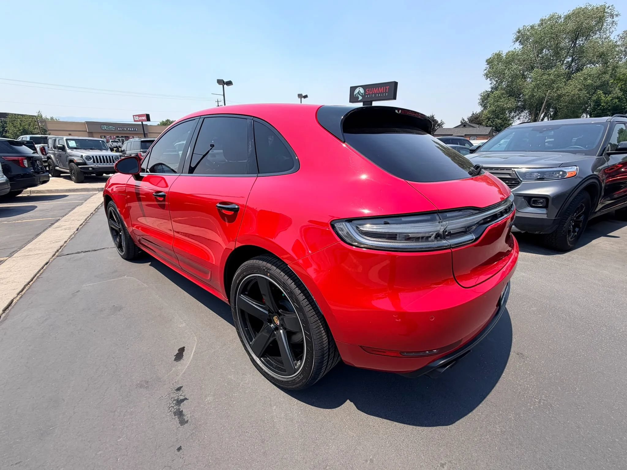 Used 2020 Porsche Macan GTS w/ Sport Chrono Package AWD/4WD image 6