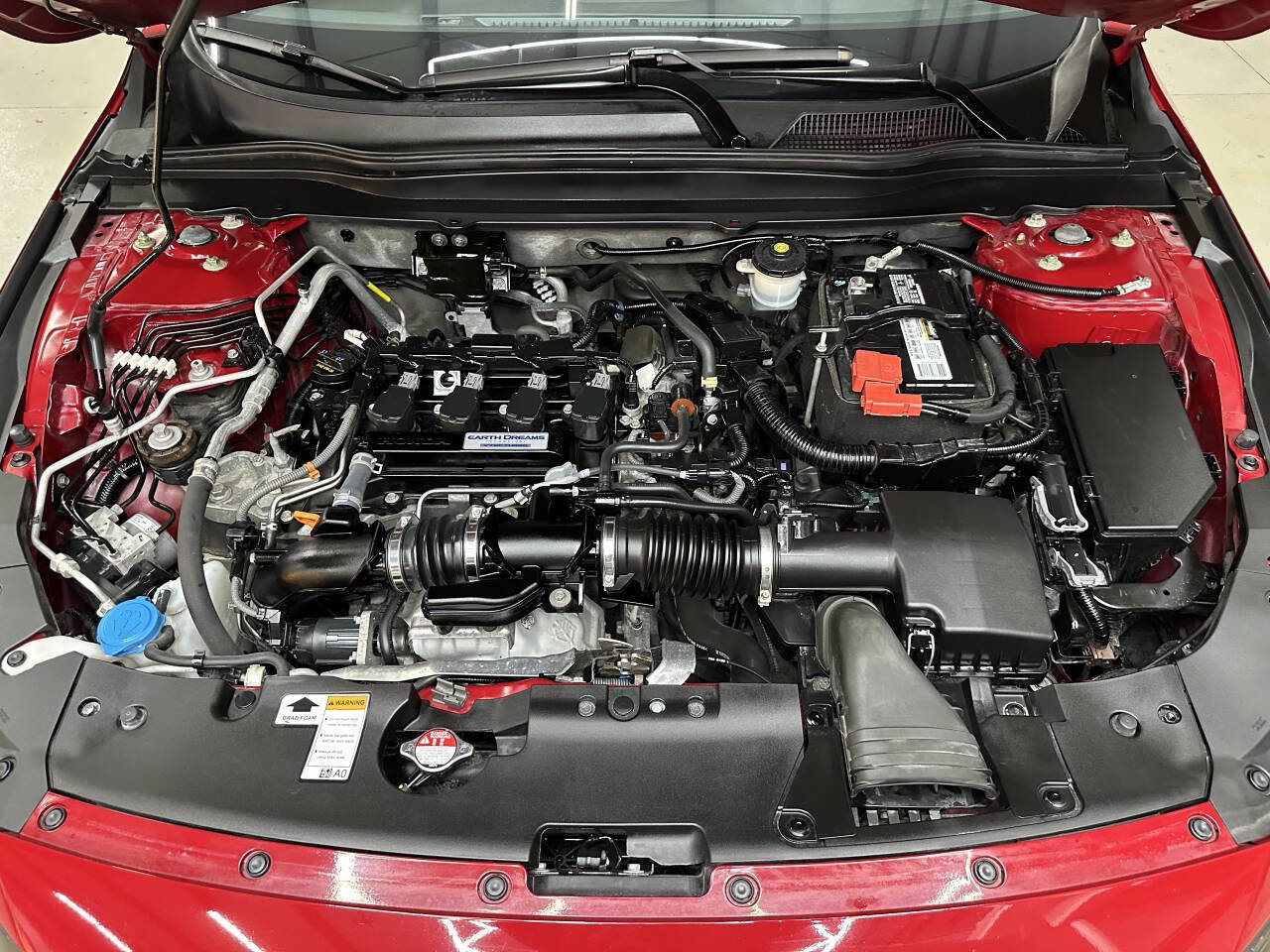 Used 2018 Honda Accord Sport image 7