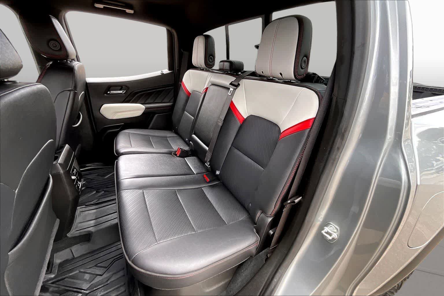 Used 2024 GMC Canyon AT4X AWD/4WD image 20