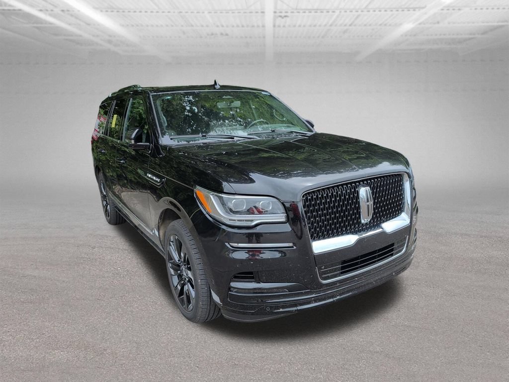 Used 2023 Lincoln Navigator Reserve AWD/4WD image 23