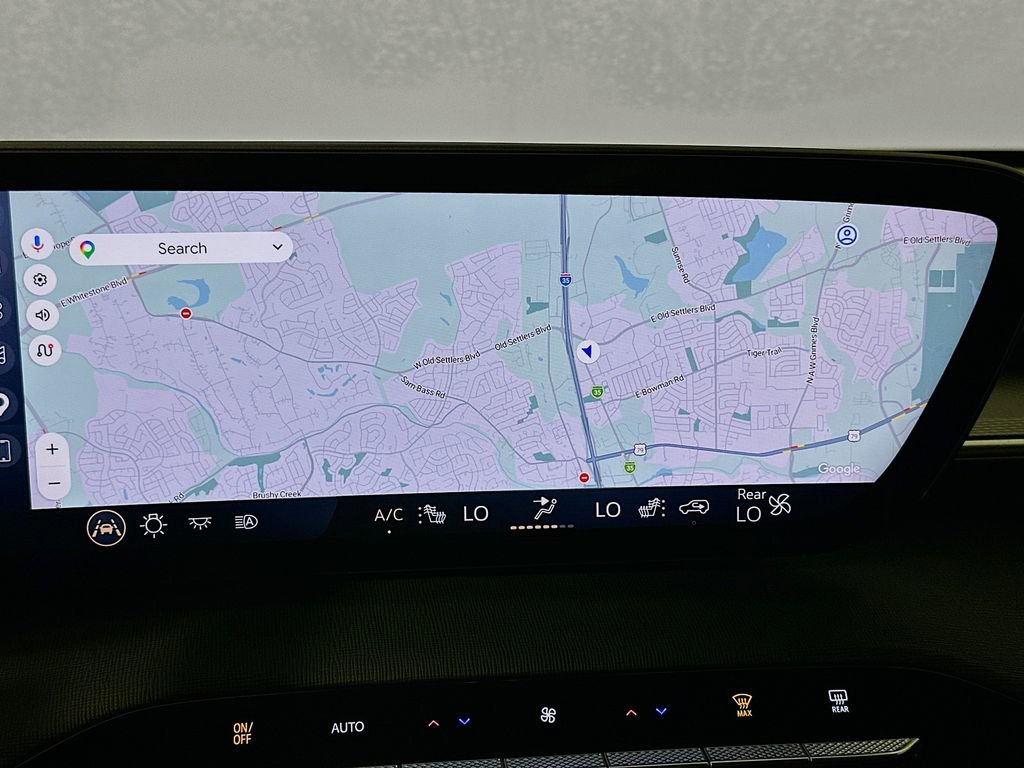 Used 2025 Buick Enclave Sport Touring w/ Super Cruise Package image 13