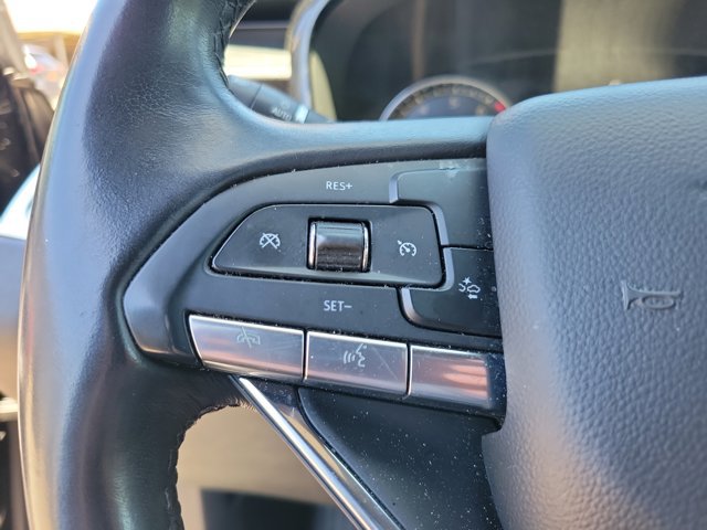Used 2023 Cadillac XT6 Luxury FWD image 17