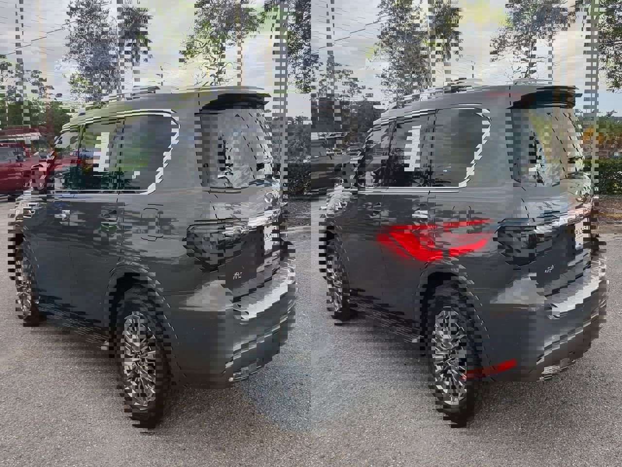 Used 2024 INFINITI QX80 Luxe image 9