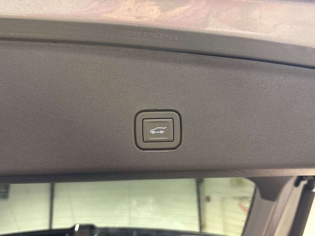 New 2026 Cadillac Optiq Sport 1 image 17